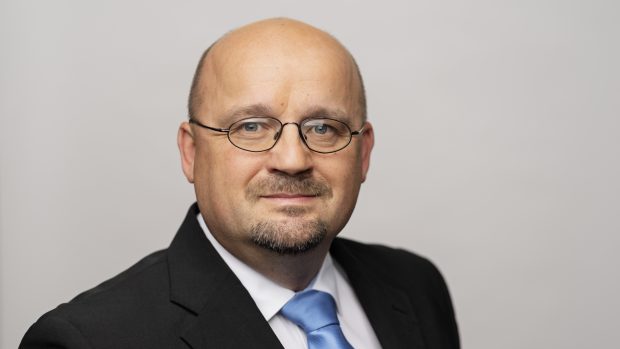 Předsedou poslaneckého klubu Starostů a nezávislých (STAN) se stal Josef Cogan