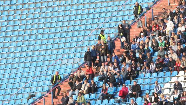 Fanoušci Baníku Ostrava na stadionu Bazaly