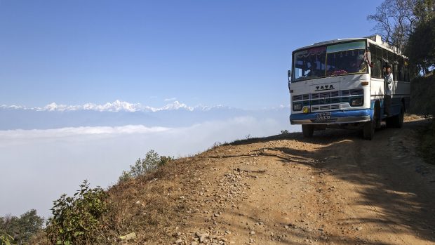 Autobus v Nepálu. (ilustrační foto)