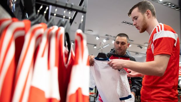 Prodejna sportovního oblečení Adidas v Moskvě