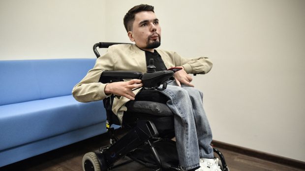 Již před deseti lety začal Rus Alexandr Gorbunov na internetu zveřejňovat své příspěvky komentující dění v Rusku a absurdity i nespravedlnosti tamního každodenního života