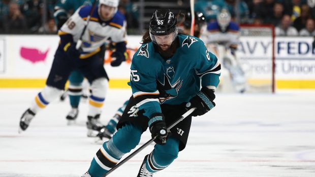 Obránce San Jose Erik Karlsson