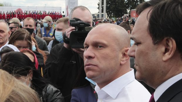 Kyva byl v letech 2019 až 2021 členem proruské strany Opoziční platforma-Za život