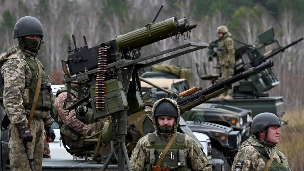 Mobilní palebné skupiny ukrajinské protivzdušné obrany vyzbrojeny protiletadlovými kulomety