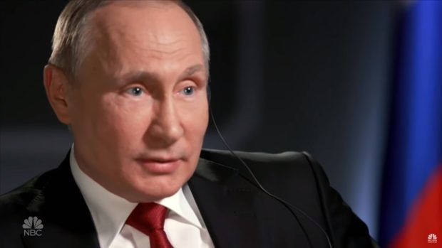 Ruský prezident Vladimir Putin během rozhovoru pro americkou televizi NBC.