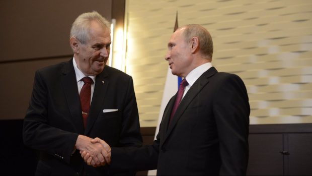 Prezident Miloš Zeman při setkání se svým ruským protějškem Vladimirem Putinem v Soči