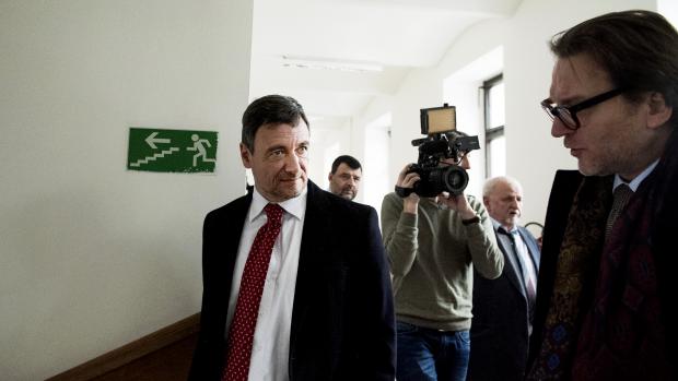 David Rath, který je obviněný za přijímání úplatků v souvislosti s manipulováním veřejných zakázek ve středních Čechách, u Krajského soudu v Praze 8. března 2018.