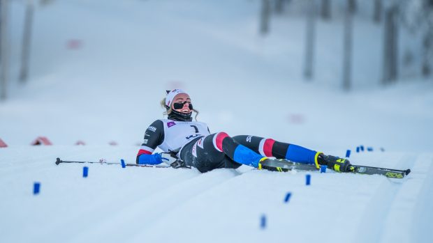 Tereza Beranová v cílové rovince sprintu na juniorském mistrovství světa