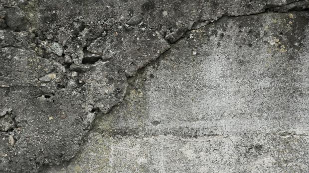 Samoléčivý beton hledá inspiraci v lidském těle. Drobné praskliny zahojí houba (ilustrační foto)