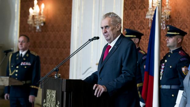 Miloš Zeman, při jmenování náčelníka Generálního štábu AČR