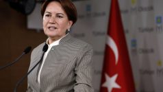 Kandidátka na tureckou prezidentku Meral Aksenerová