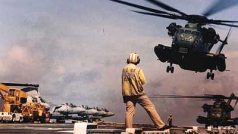 těžký transportní vrtulník CH-53
