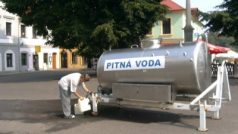 Cisterna s pitnou vodou v Lovosicích