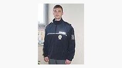 policista v nové uniformě