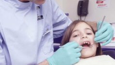 zubař a pacientka