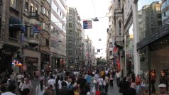 V rušných ulicích Istanbulu