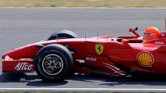 Michael Schumacher během testovacích jízd s monopostem Ferrari F60.