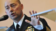 James Stavridis - vrchní velitel spojeneckých sil v Evropě (SACEUR)