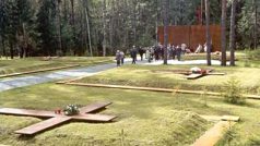 masové hroby v Katyni