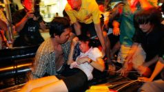 Bangkokem otřásla série výbuchů