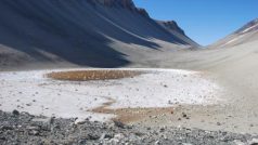 Antarktické jezero Dona Juana je osmkrát slanější než Mrtvé moře