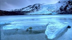 Gigjökull, ledovec pod sopkou Eyjafjallajökull