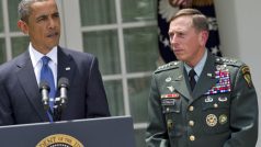 Barack Obama a David Petraeus