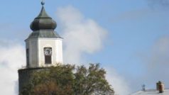 Žulová - Věž kostela Sv. Josefa a také hradu Frýdberk