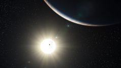 Planetární systém kolem hvězdy HD 10180 v představě výtvarníka.