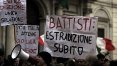 Italské protesty proti postupu Brazílie v případu Battisti