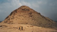 Abúsír - Neferirkarevova pyramida, kterou objevili čeští egyptologové