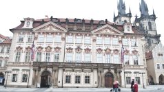Národní galerie v Praze připravuje výstavu Umění Starého světa, ve spolupráci s Národním muzeem představuje novou stálou expozici ve dvaceti sálech paláce Kinských
