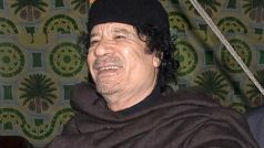 Muammar Kaddáfí bojuje s povstalci o udržení kontroly nad Libyí