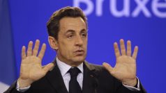 Vytvoření bezletové zóny prosazoval hlavně francouzský prezident Nicolas Sarkozy