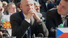Předseda ČMFS Ivan Hašek na kongresu UEFA v Paříži