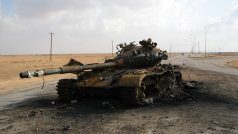 Tank v Libyi