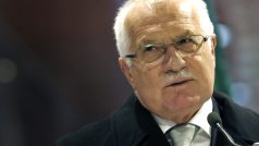 Otevření nové haly pražského hlavního nádraží. Slavnosti se zúčastnil také italský prezident Giorgio Napolitano a Václav Klaus.