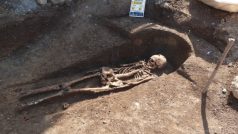 Slovanské pohřebiště nalezené při stavbě tunelu Blanka na Prašném mostě v Praze