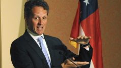 Ministr financí USA Timothy Geithner varoval před neregulovaným trhem s finančními deriváty