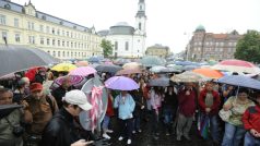 Nový Bor - protestní shromáždění 15.8.2011