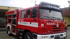 Nová cisternová automobilová stříkačka pro jednotku  Sboru dobrovolných hasičů Svinary