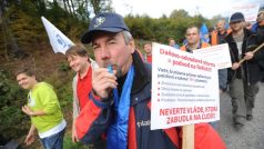 Slovenští odboráři protestují na hraničním přechodu Starý Hrozenkov/Drietoma
