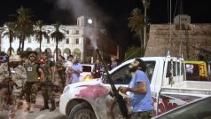 Libyjci slaví zatčení Mutásima Kaddáfího