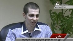 Gilad Šalit při rozhovoru pro egyptskou televizi