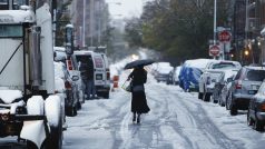 Sněhem zasypaná ulice v New Yorku
