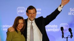 Budoucí španělský premiér Mariano Rajoy s manželkou
