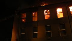 Požár v areálu společnosti GZ Digital Media v Loděnici