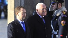 Prezident Václav Klaus přivítal na Pražském hradě ruského prezidenta Dmitrije Medveděva