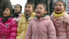 Za zemřelého vůdce KLDR Kim Čong-ila truchlí i děti, tvrdí severokorejská agentura KCNA
