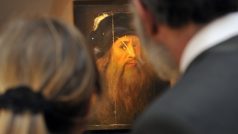 Hlavním lákadlem expozice ve Zbirohu je mužská podobizna z let 1505 až 1510, jež je podle některých historiků považována za autoportrét Leonarda da Vinciho.